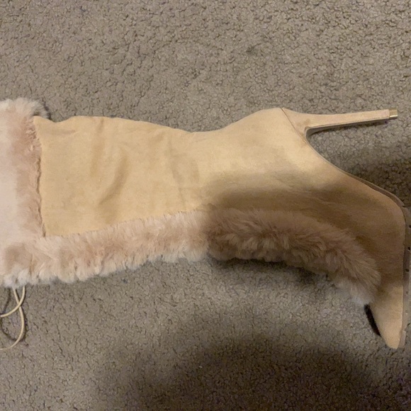 Tan lace up 4inch heel boot - Picture 3 of 5